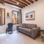 شقة Ca Eugenio San Lorenzo البندقية
